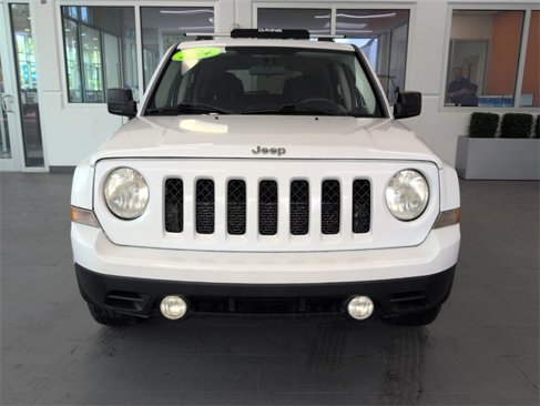 Used 2014 Jeep Patriot Sport image 3