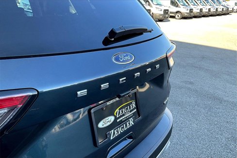 Used 2022 Ford Escape SEL image 8