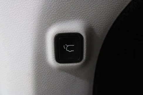 Used 2019 Jeep Cherokee Limited w/ Luxury Group image 29
