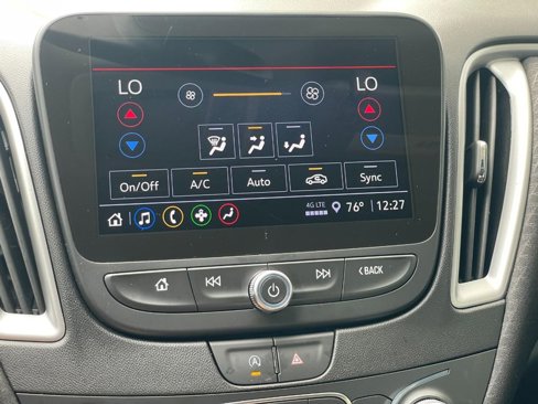 Used 2024 Chevrolet Malibu LT image 30