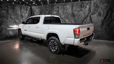 Used 2021 Toyota Tacoma TRD Sport image 22