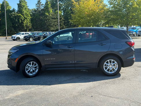 Used 2022 Chevrolet Equinox LS image 4