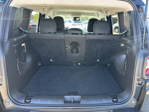 Used 2017 Jeep Renegade Altitude image 11