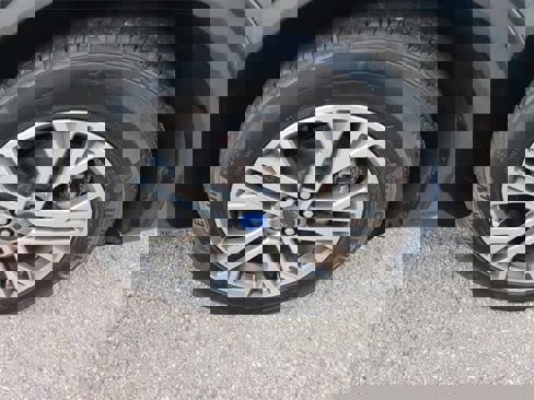 Used 2022 Ford Escape SEL w/ Technology Package image 12