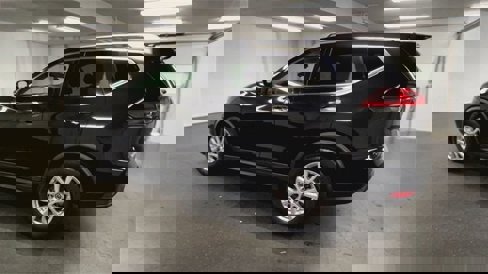 Used 2018 Nissan Rogue SV image 6