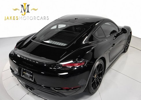 Used 2025 Porsche 718 Cayman image 11