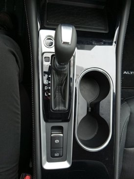 New 2024 Nissan Altima 2.5 SV w/ SV Premium Package image 18
