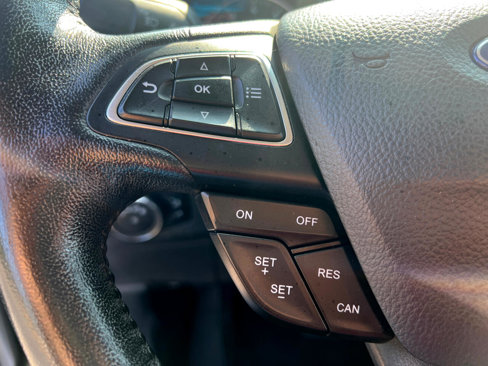 Used 2018 Ford EcoSport SE w/ SE Convenience Package image 19