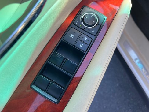 Used 2012 Lexus RX 350 AWD image 25