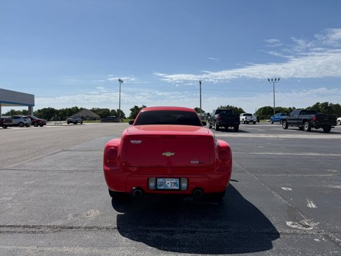Used 2003 Chevrolet SSR image 7