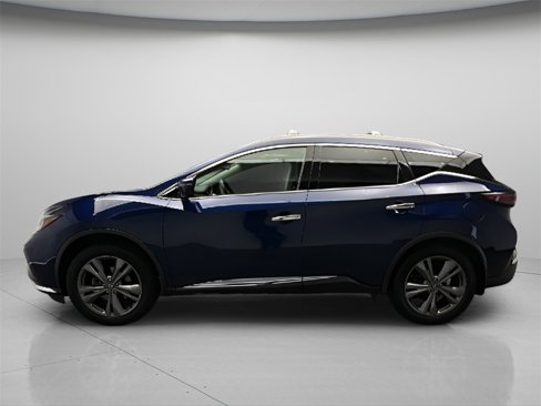 Used 2019 Nissan Murano Platinum image 2