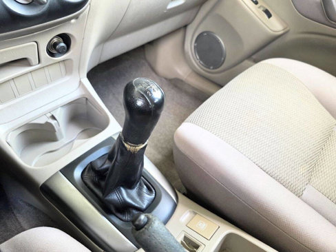 Used 2004 Toyota RAV4 2WD image 5