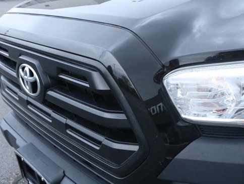 Used 2016 Toyota Tacoma SR image 10