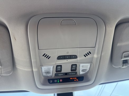 Used 2021 Buick Enclave Essence w/ Sound and Sites Package image 39
