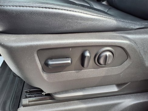 Used 2019 Chevrolet Silverado 1500 LT w/ All-Star Edition image 12