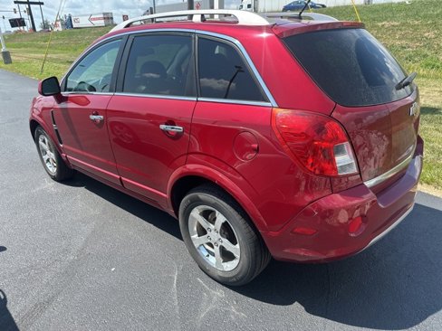 Used 2013 Chevrolet Captiva Sport LT w/ Convenience Package image 4