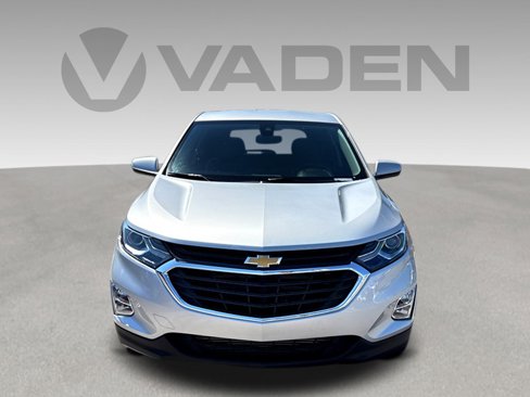 Used 2021 Chevrolet Equinox LT image 2