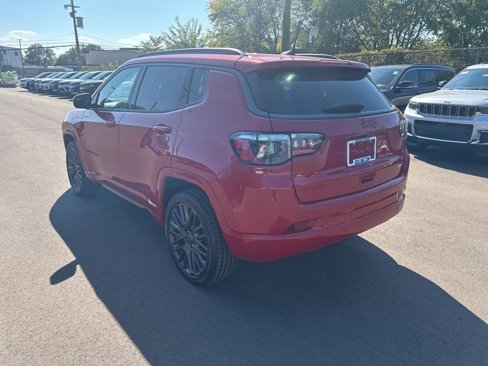 Used 2022 Jeep Compass Limited image 6