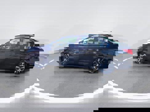 Used 2017 Subaru Legacy 2.5i Limited image 11