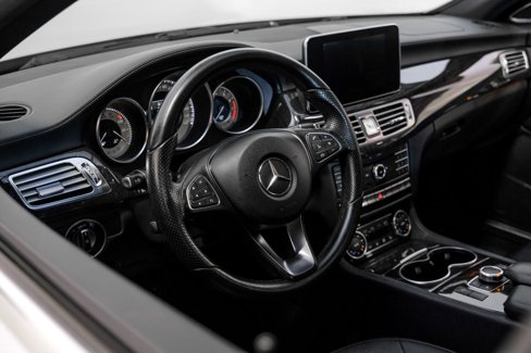 Used 2015 Mercedes-Benz CLS 400 image 11