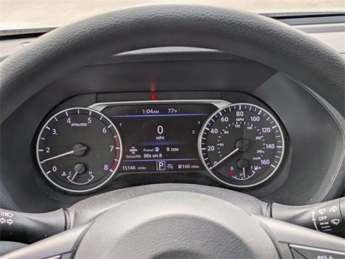 Used 2025 Nissan Sentra SV image 19