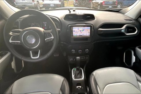 Used 2020 Jeep Renegade Sport w/ Sport Appearance Group image 13