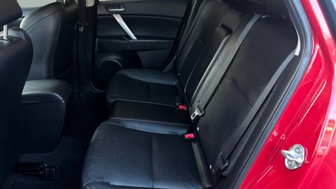 Used 2013 MAZDA MAZDA3 i Grand Touring image 10