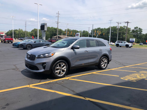 Used 2019 Kia Sorento EX image 4
