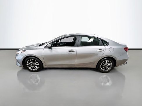 Certified 2023 Kia Forte LXS w/ LXS Technology Package image 4