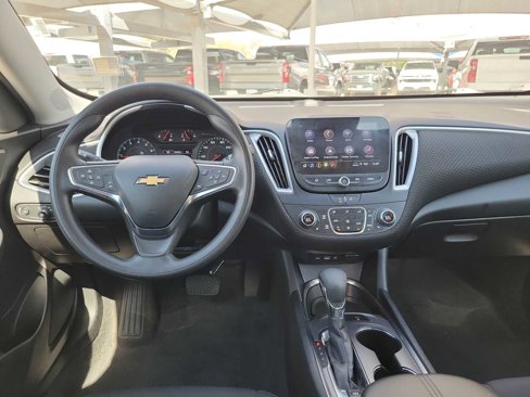 Used 2024 Chevrolet Malibu LT image 10
