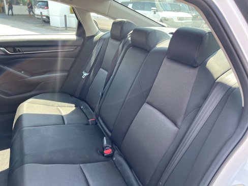Used 2018 Honda Accord LX image 18
