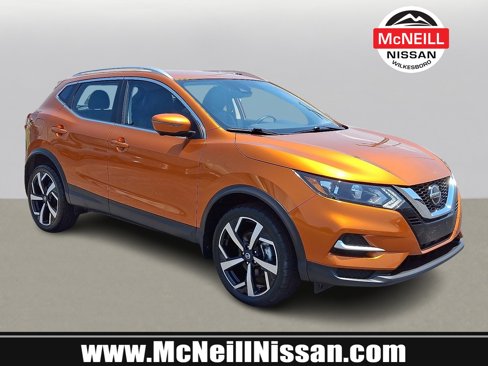 Used 2022 Nissan Rogue Sport SL image 1