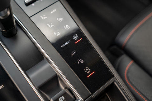 Used 2022 Porsche Macan image 29