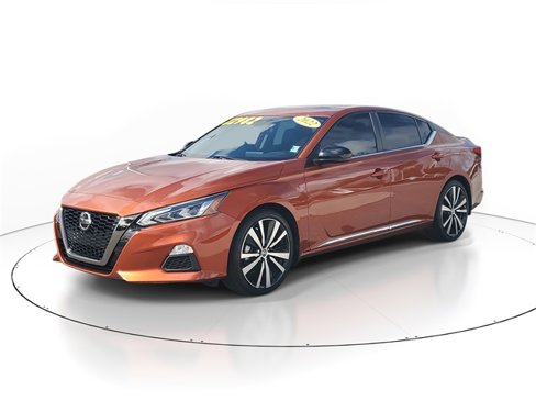 Used 2022 Nissan Altima 2.0 SR image 2