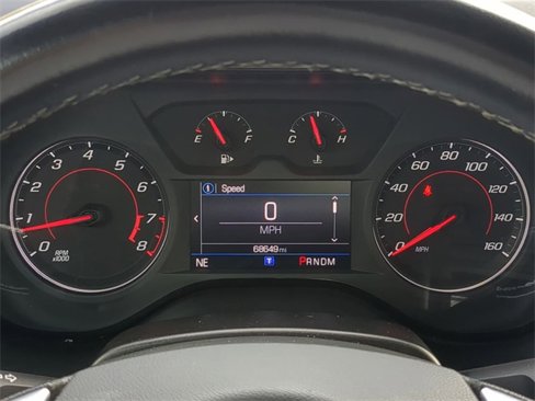 Used 2019 Chevrolet Camaro LT image 28