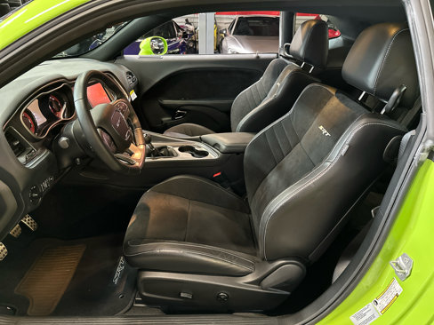 Used 2015 Dodge Challenger SRT Hellcat image 14