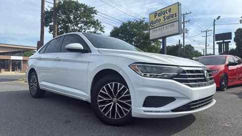 Used 2019 Volkswagen Jetta SE w/ Cold Weather Package image 1