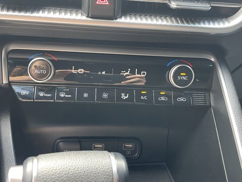 Used 2022 Kia K5 GT-Line image 28