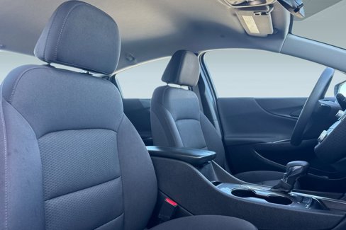 Used 2024 Chevrolet Malibu LT image 30