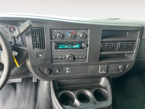 Used 2023 GMC Savana 2500 w/ Driver Convenience Package image 11