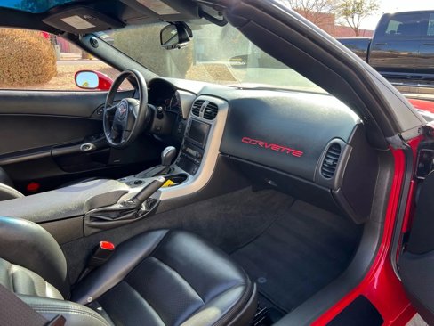 Used 2005 Chevrolet Corvette Coupe w/ Preferred Equipment Group image 11