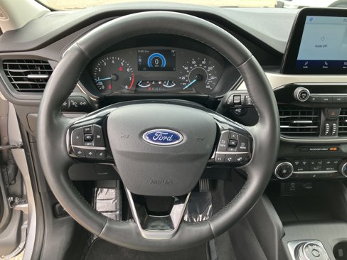 Used 2022 Ford Escape SE w/ Cold Weather Package image 10