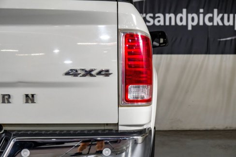 Used 2018 RAM 2500 Longhorn w/ Longhorn Southfork Package image 42