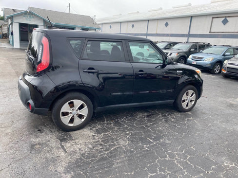 Used 2016 Kia Soul image 9