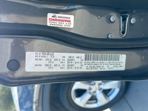 Used 2018 Jeep Compass Latitude w/ Popular Equipment Group image 25