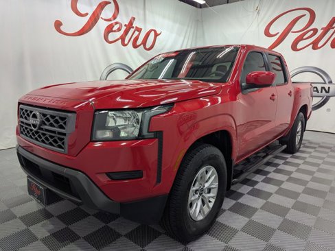 Certified 2024 Nissan Frontier SV image 1