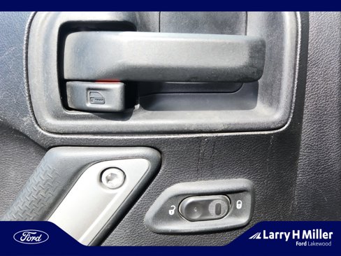 Used 2014 Jeep Wrangler Rubicon w/ Power Convenience Group image 16