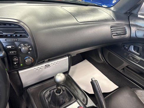 Used 2005 Honda S2000 image 54