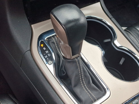 Used 2016 Jeep Grand Cherokee Limited image 15