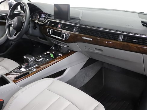 Used 2019 Audi A4 2.0T Premium w/ Convenience Package image 15